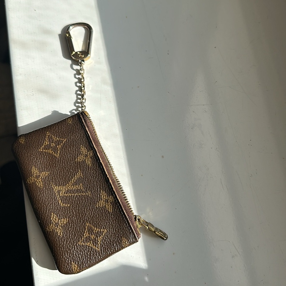 Louis Vuitton Cardholder Keychain